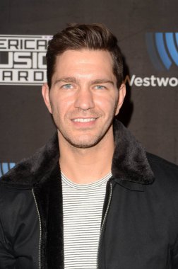  Andy Grammer Westwood One Sahne Arkası Amerikan Müzik Ödülleri, L.A. Live Event Deck, Los Angeles, CA 11-18-16
