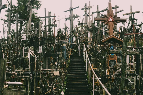 Mehrere Kreuze Auf Dem Hügel Religiöser Hintergrund — Stockfoto