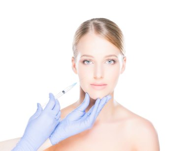 yüzüne Botox enjekte