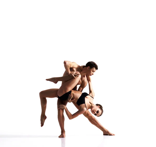 Bailarines de ballet en performance artística — Foto de Stock