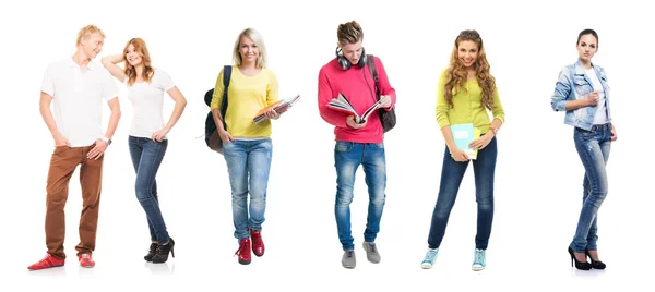 Groep gelukkige studenten — Stockfoto