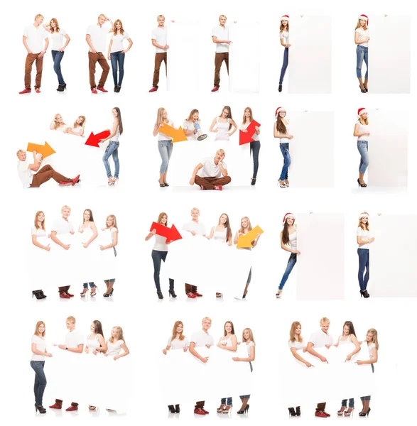 Gençler beyaz reklam panoları ve yayla grupları — Stok fotoğraf