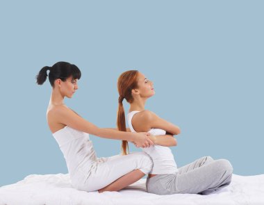 Kadın Tay Masaj germe Başlarken 