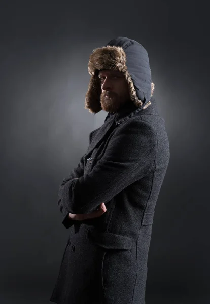 Homem bonito em roupas de inverno — Fotografia de Stock