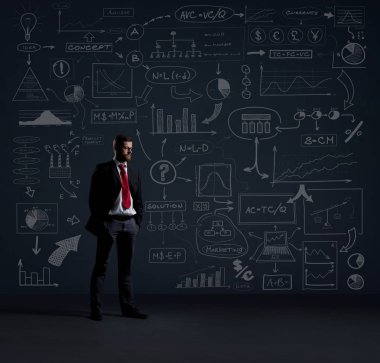 Siyah takım elbiseli bir iş adamı.