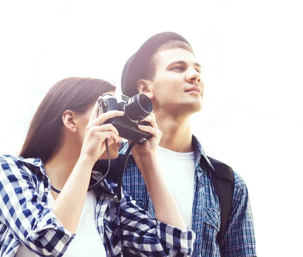 Couple of young travellers — Stock Photo, Image