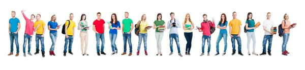 Grote groep tieners studenten — Stockfoto