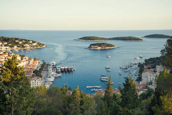 Bellissimo paesaggio marino della Croazia — Foto Stock