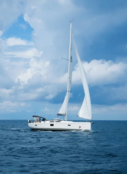 Mooie Witte Luxejacht Reizen Yachting Zeilen Concept — Stockfoto