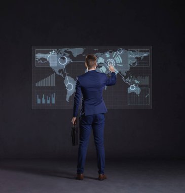 genç ve kendinden emin bir işadamı