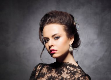 muhteşem bir genç kadın 