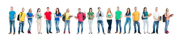 Gran grupo de estudiantes adolescentes — Foto de Stock