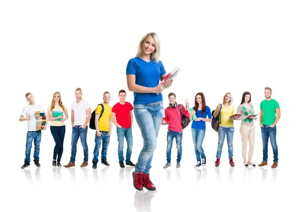 Grupo de estudantes adolescentes — Fotografia de Stock