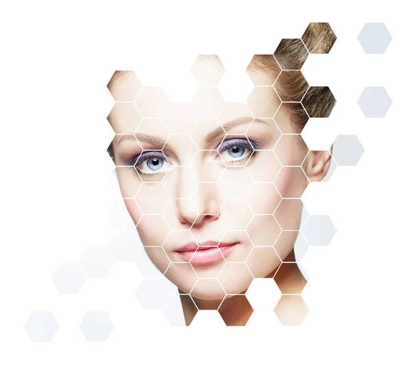 ハニカム構造で 若い女性の顔 整形外科 スパとコンセプトを持ち上げる顔 — ストック写真