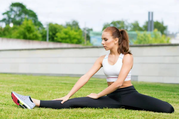 Young Fit Sporty Woman Stretching Park Fitness Sport Urban Healthy — Stock Photo, Image