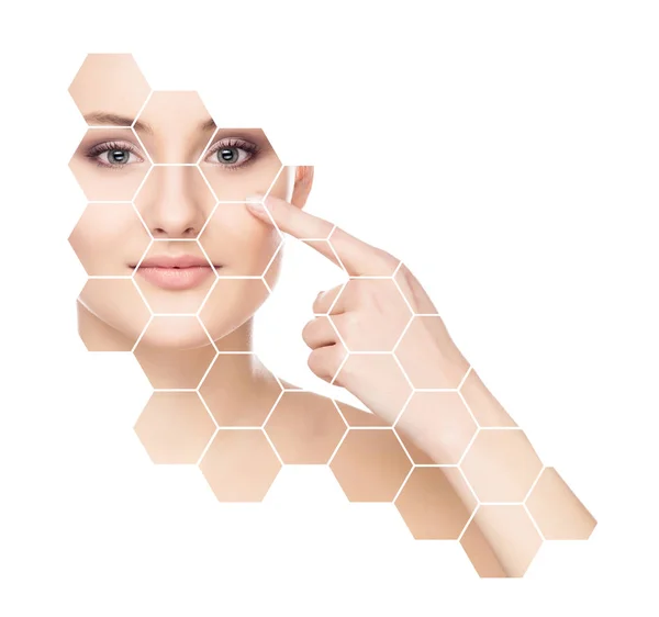 Facial Porträtt Ung Och Frisk Kvinna Honeycomb Mosaik Plastikkirurgi Hudvård — Stockfoto