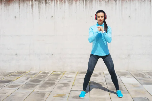 Young Fit Sporty Girl Stretching Street Fitness Sport Urban Jogging — Stock Photo, Image