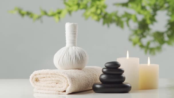 Aromaterapia Massagem Oriental Conceito Tratamento Spa Composição Relaxamento Toalhas Velas — Vídeo de Stock