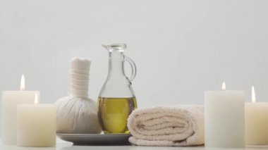 Spa arkaplan kompozisyonu. Masaj, oryantal terapi, refah ve meditasyon kavramı.