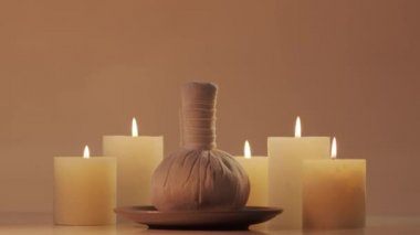 Spa arkaplan kompozisyonu. Masaj, oryantal terapi, refah ve meditasyon kavramı.