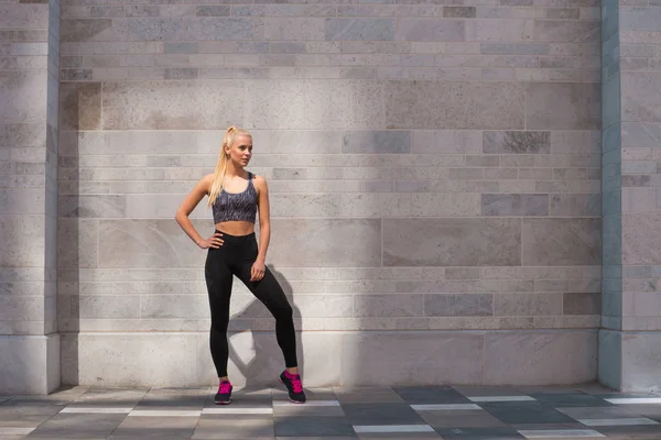 Aantrekkelijke Vrouw Sportkleding Training Outdoor Sport Joggen Gezond Actief Lifestyle — Stockfoto