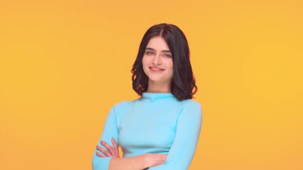 Studio Portrait Young Expressive Teenage Brunette Girl Yellow Background — Stock Video