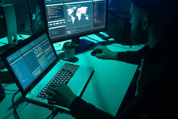 Hackers Making Cryptocurrency Fraud Using Virus Software Computer Interface Blockchain — Stock Photo, Image