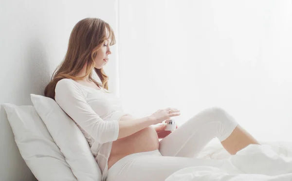 Happy Pregnant Woman Touching Her Beautiful Belly Sitting Bed Pregnancy — 스톡 사진