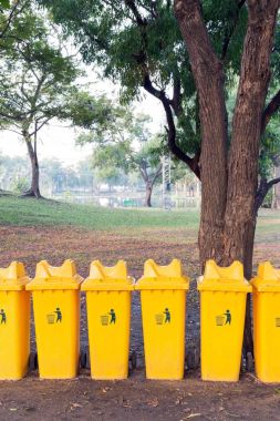 Depo gözlerine Parkı geri dönüşüm 