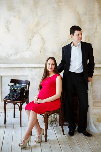 Young elegant couple waiting a baby — Stock Photo, Image