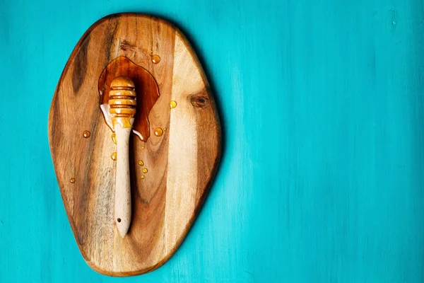 Cuillère à miel, trempette spéciale en bois — Photo