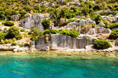 Eski şehrin kalıntıları.  