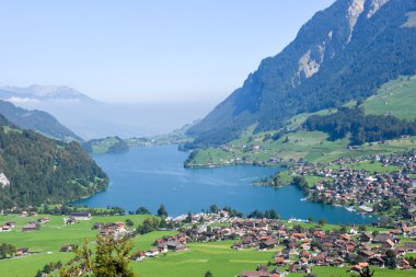Lake Lungern Vadi Manzaralı Brunig Pass üzerinden