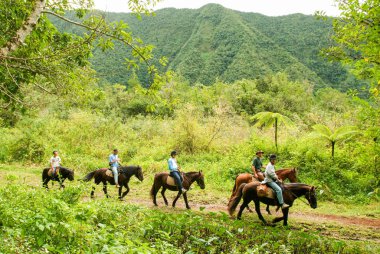 Grang Etang de ata binerek insanlar 