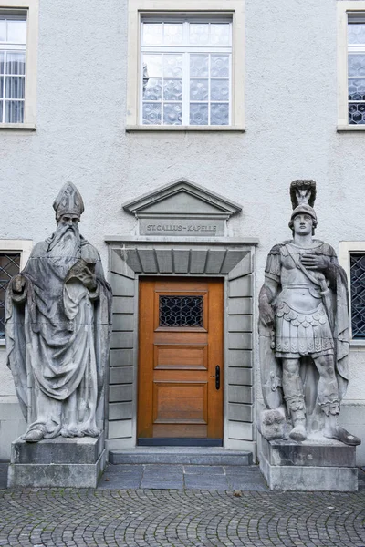 16: Detalle de la puerta en St. Gallen en Suiza —  Fotos de Stock