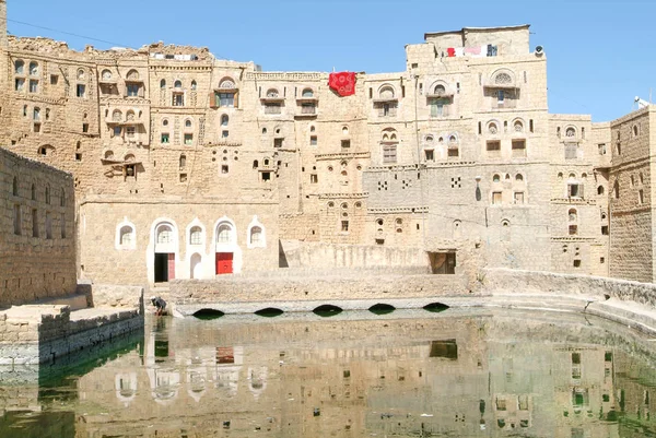 Habbabah havzasında genel çeşme — Stok fotoğraf