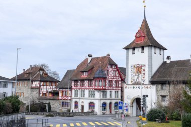Sempach İsviçre üzerinde Ortaçağ evleri