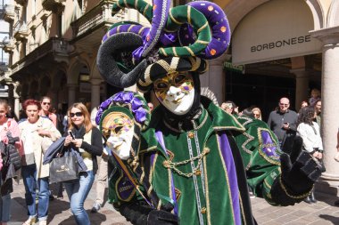 Venedik Maske dansları İsviçre Lugano ile sergilenen