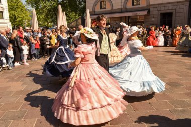 Venedik Maske dansları İsviçre Lugano ile sergilenen