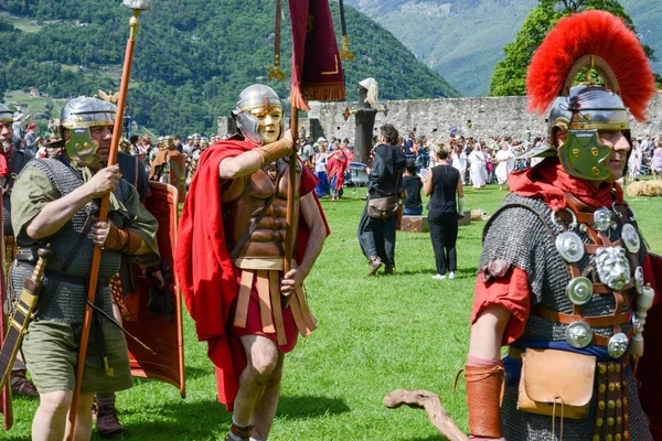 Exposition des centurions romains au château de Castelgrande à Bellinz — Photo