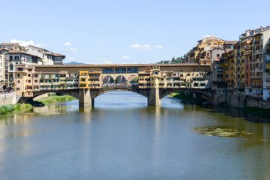 Ünlü köprü Ponte Vecchio Floransa İtalya.