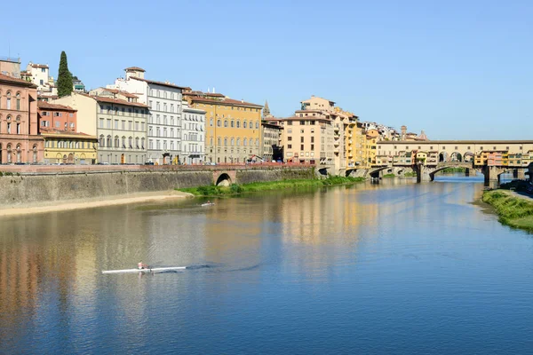 River Arno at Florence on Italy. — Stock Photo, Image