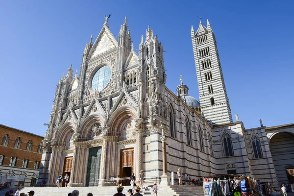 A catedral de Siena na Itália — Fotografia de Stock