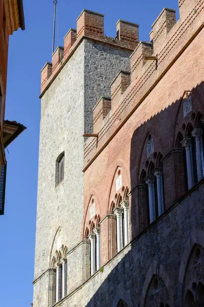 Détail de la mairie de Sienne — Photo