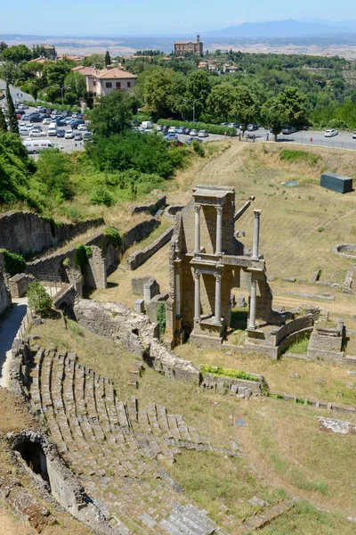 Αντικέ ρωμαϊκό αμφιθέατρο της Volterra στην Τοσκάνη — Φωτογραφία Αρχείου