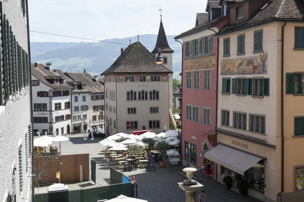 La place centrale de Rapperswil en Suisse — Photo