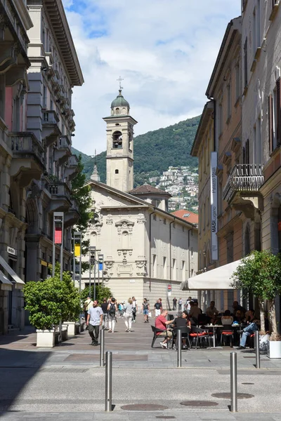 Chiesa di San Rocco nel centro della città di lusso Lugano, S — Foto Stock