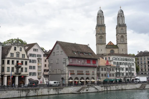 The old city center of Zurich on Switzerland. — Stock Photo, Image