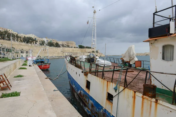 At La Valletta, Malta sermaye şehir görüntülemek — Stok fotoğraf