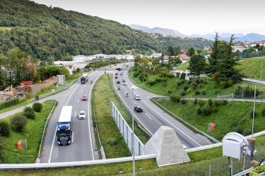 Otobüse İtalyan kısmında İsviçre'nin Lugano